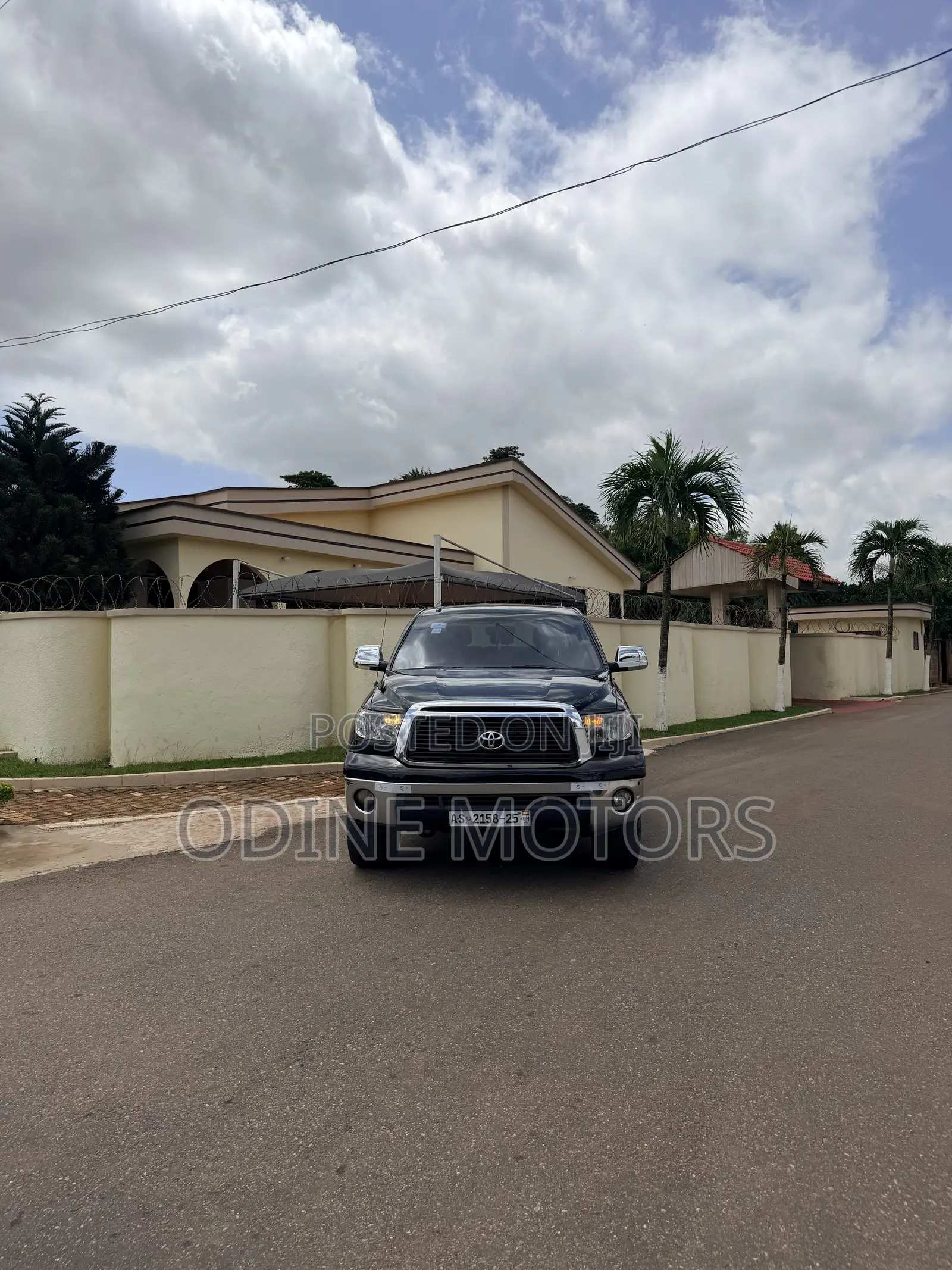 Toyota Tundra 2013 Black
