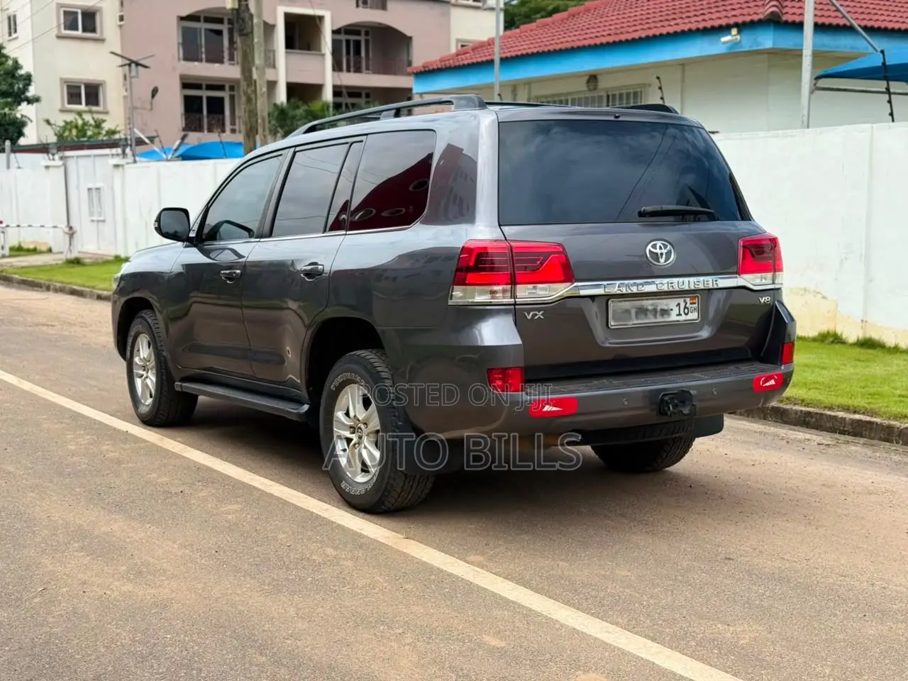 Toyota Land Cruiser 4.5 V8 VXR 2016 Gray