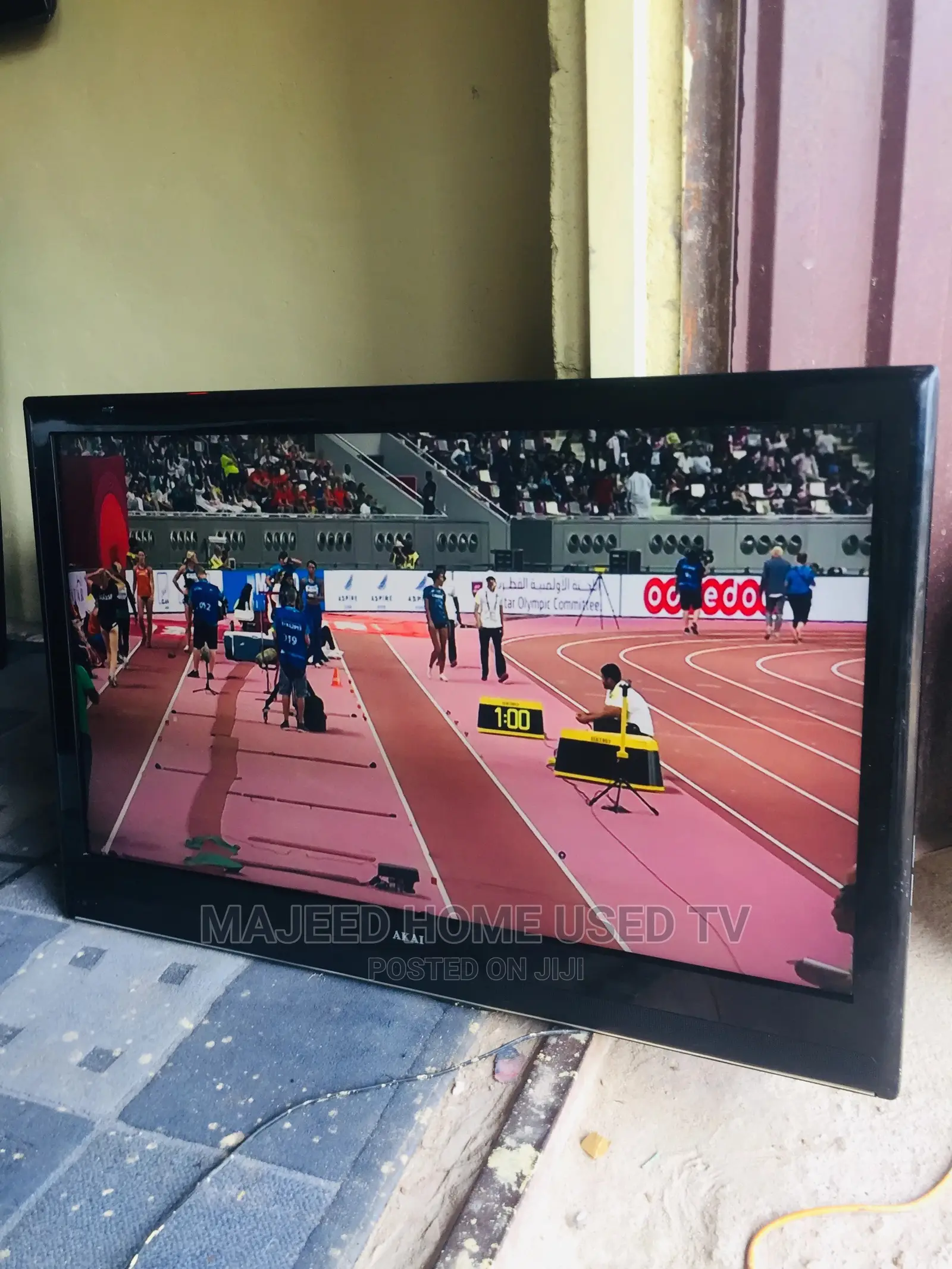 42inches AKAI Slim Digital Tv