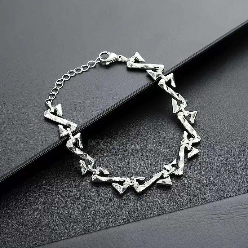 Apex Edge Bracelet