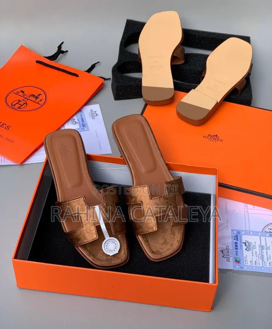 Hermes Girlies Slippers