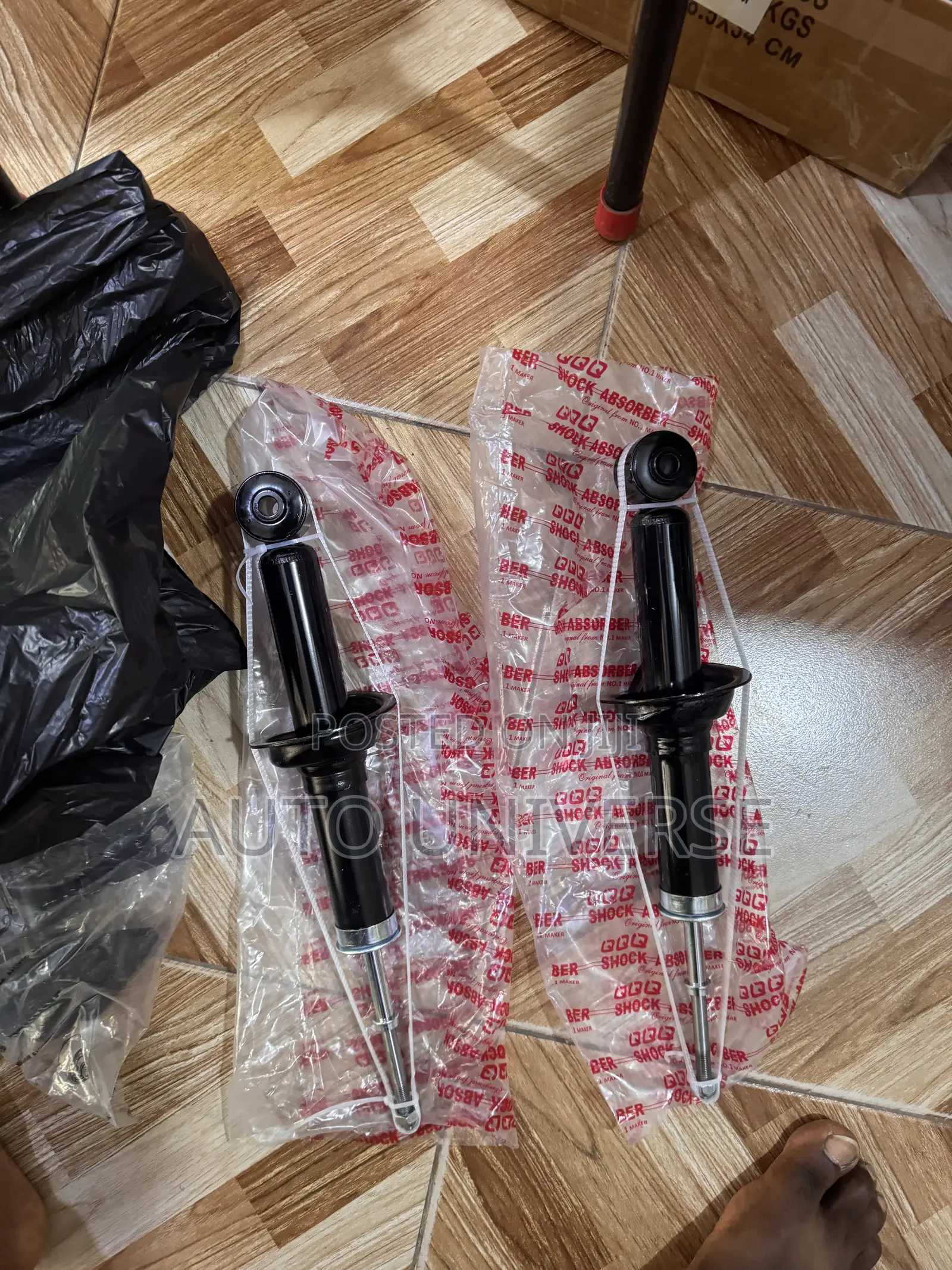 Mitsubishi Outlander 2015, 2016, 2017, 2018 Back Shocks Available