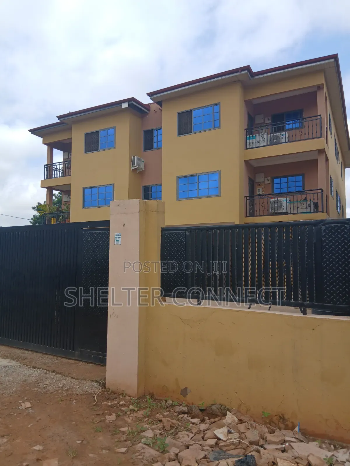 2bdrm Apartment in Oyarifa, Ghana Flag for rent