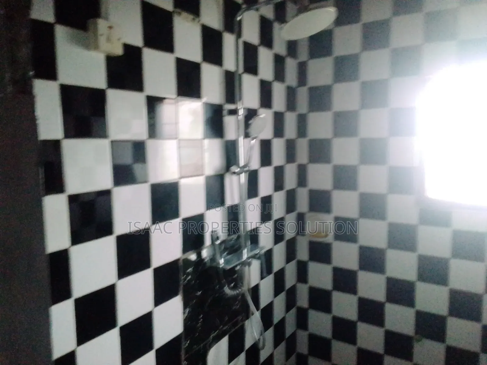 4bdrm Bungalow in Isaac Properties, Shama Ahanta East Metropolitan