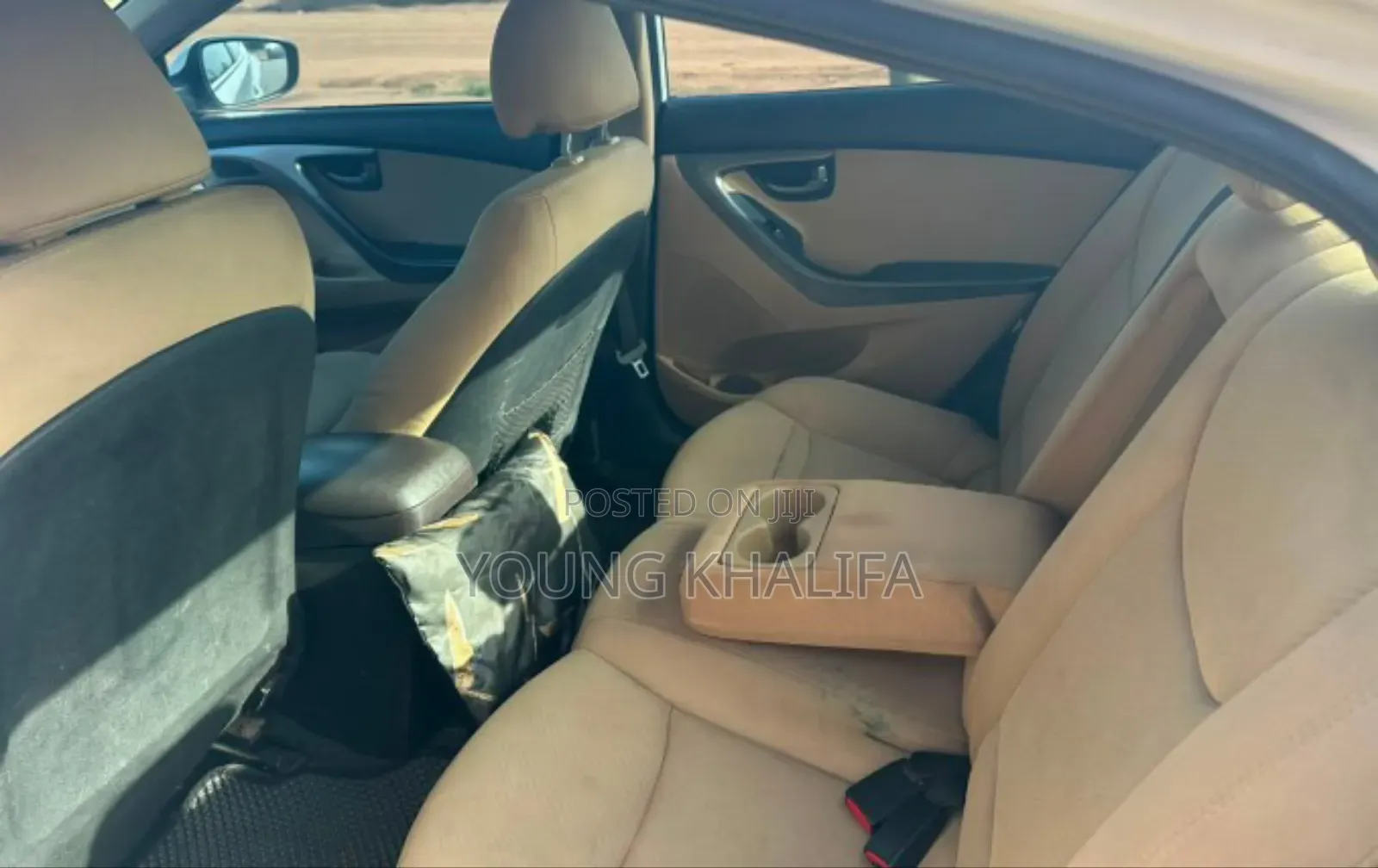 Hyundai Elantra 2013 White