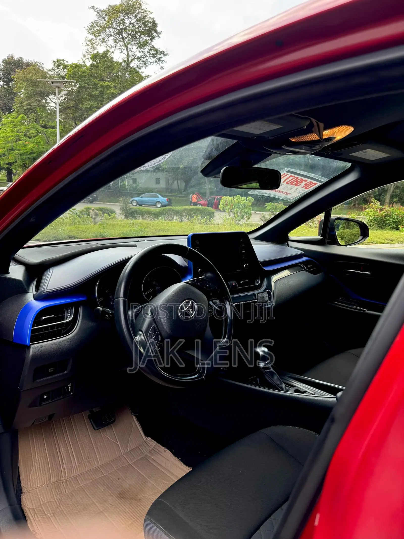 Toyota C-HR LE FWD 2020 Red