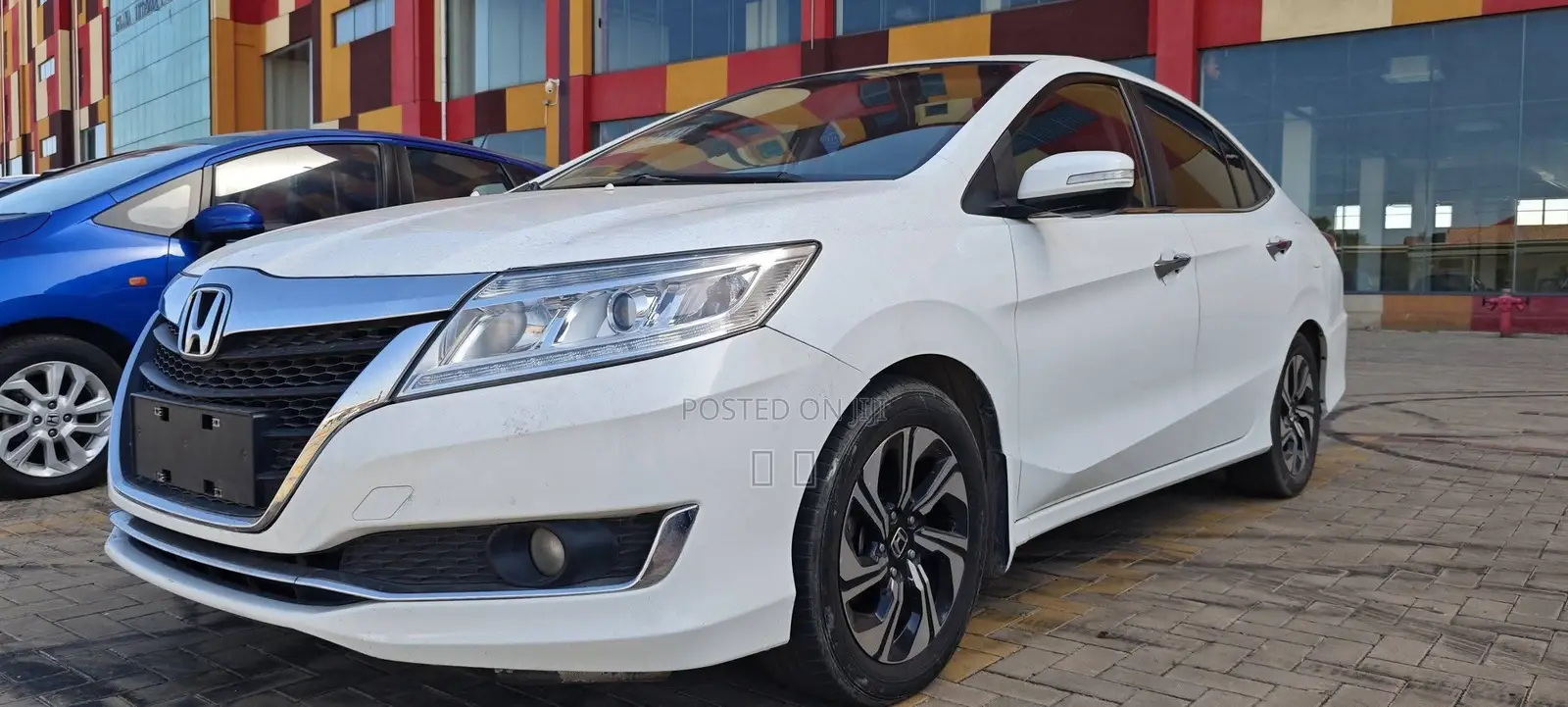 Honda Crider 2018 White