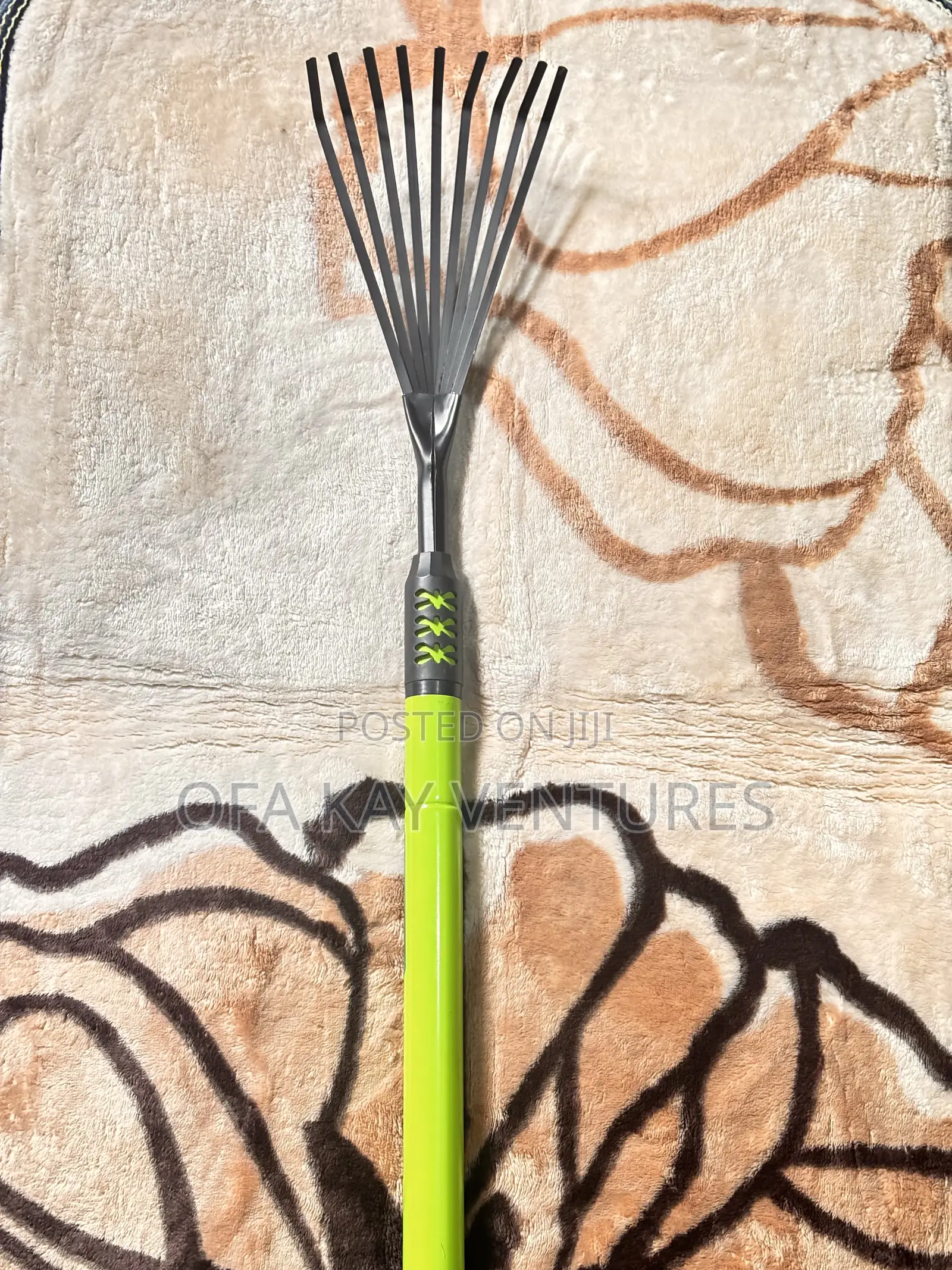 Adjustable Garden Tools Shovel and Rack