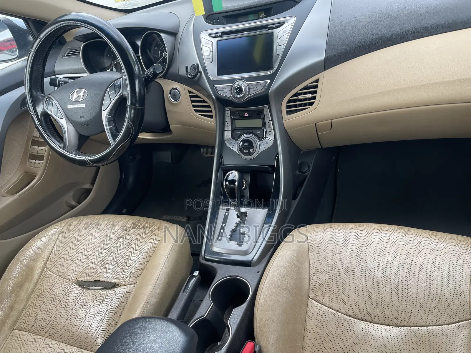 Hyundai Elantra Limited Sedan FWD (1.8L 4cyl 6A) 2013