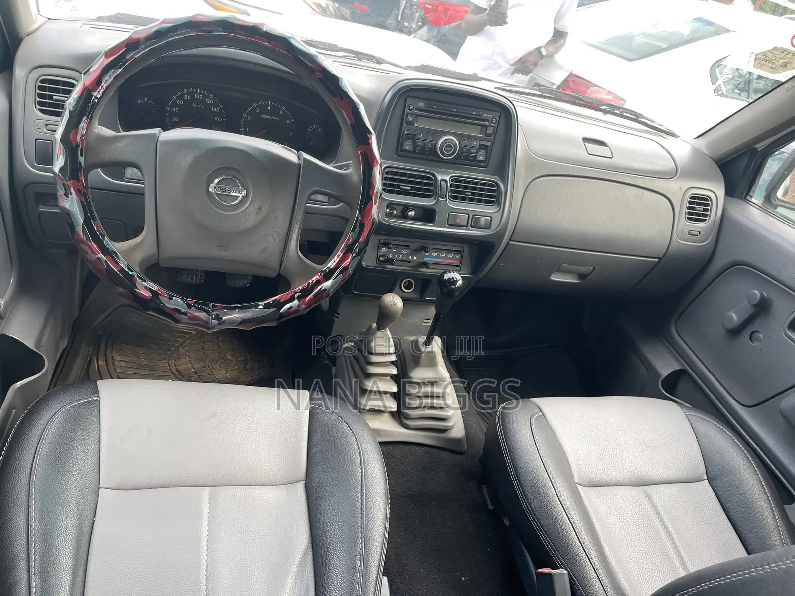 Nissan Hardbody 2019 White