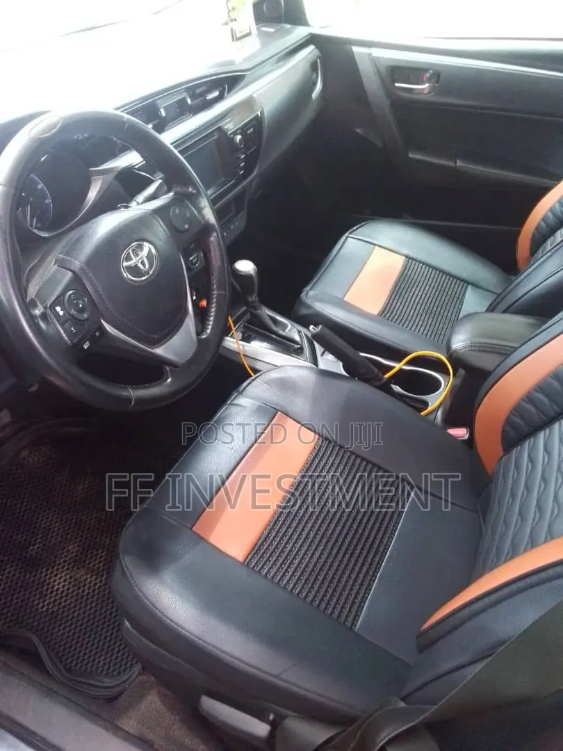 Toyota Corolla 2015 Gray