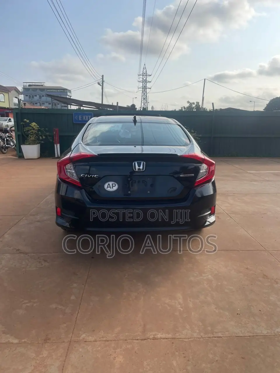 Honda Civic Touring 4dr Sedan (1.5L 4cyl) 2016 Black