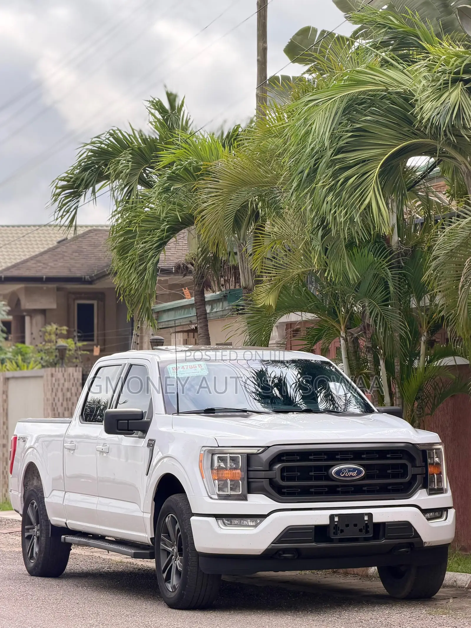Ford F-150 XLT 2022 White