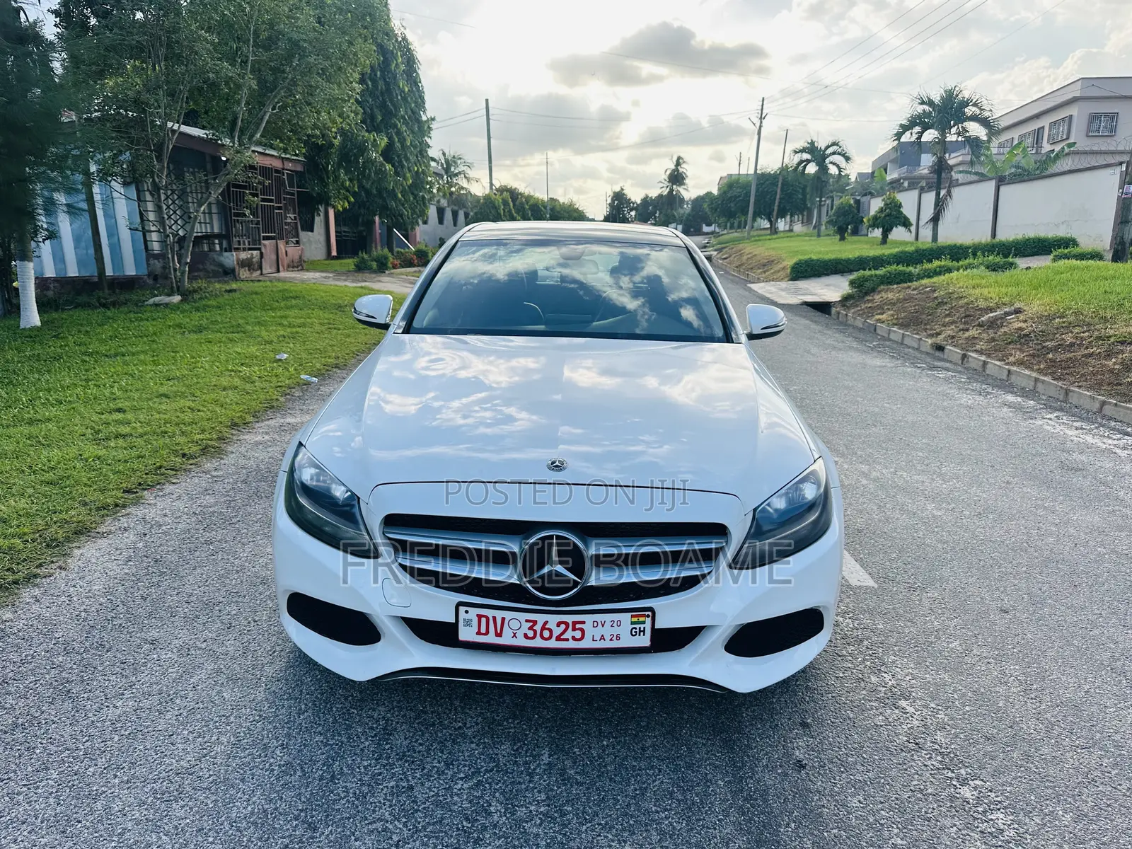 Mercedes-Benz C300 2017 White