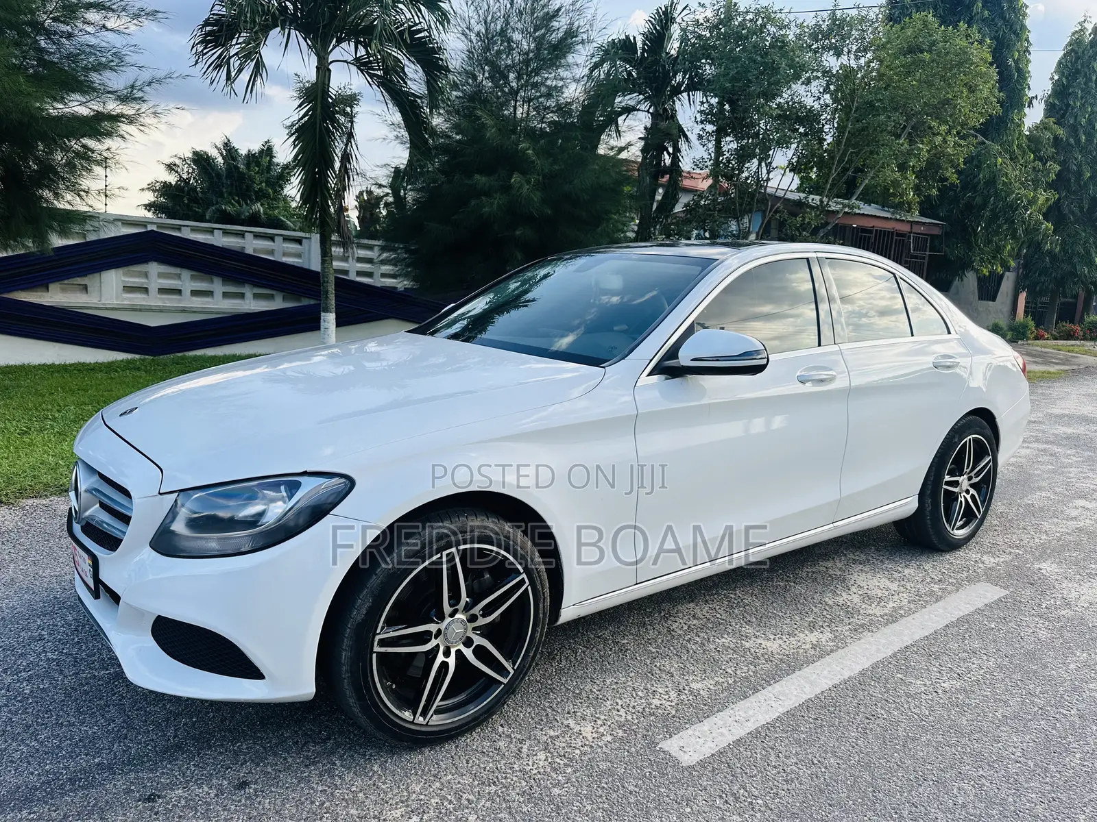 Mercedes-Benz C300 2017 White