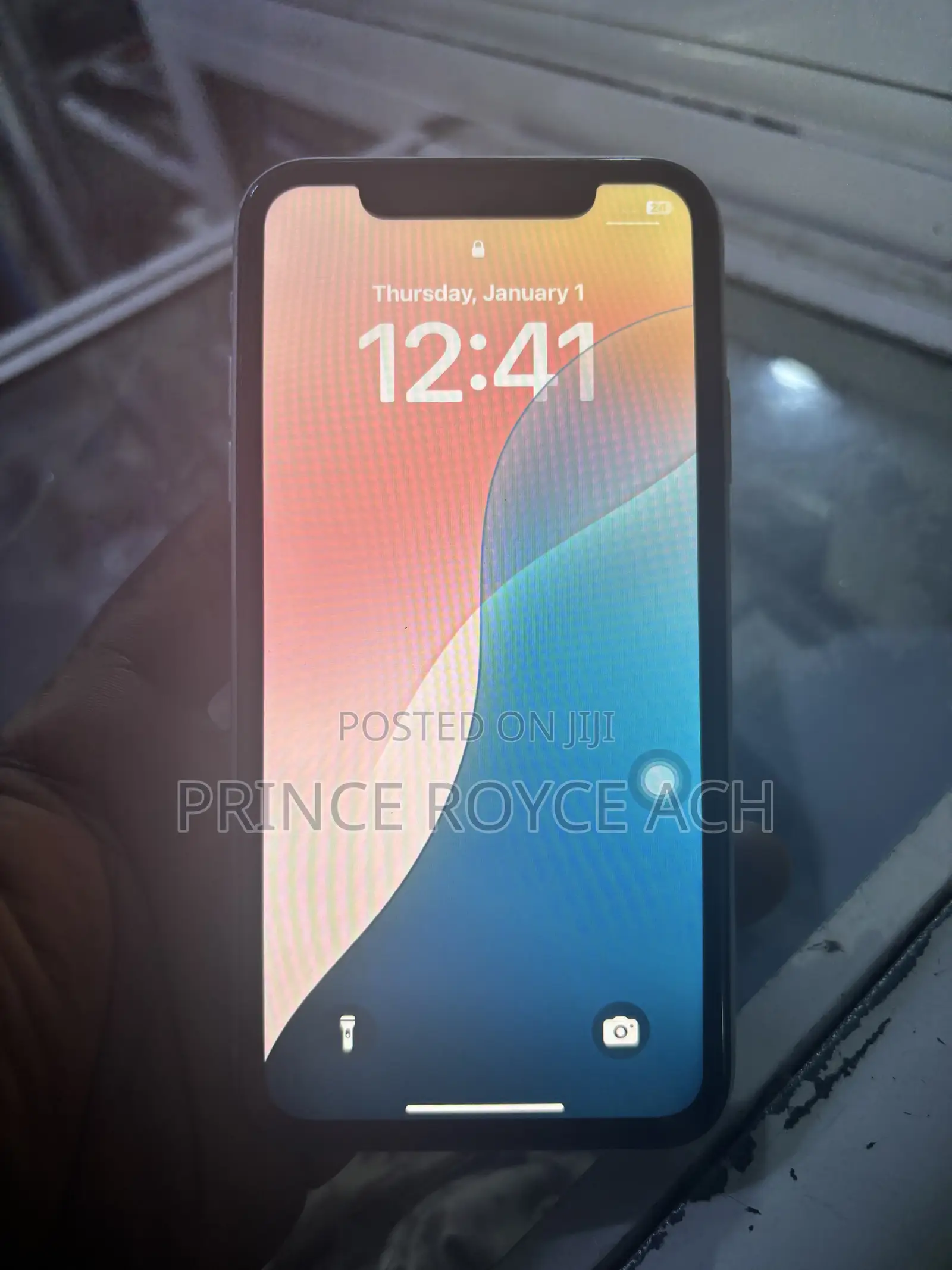 Apple iPhone XR 64 GB White