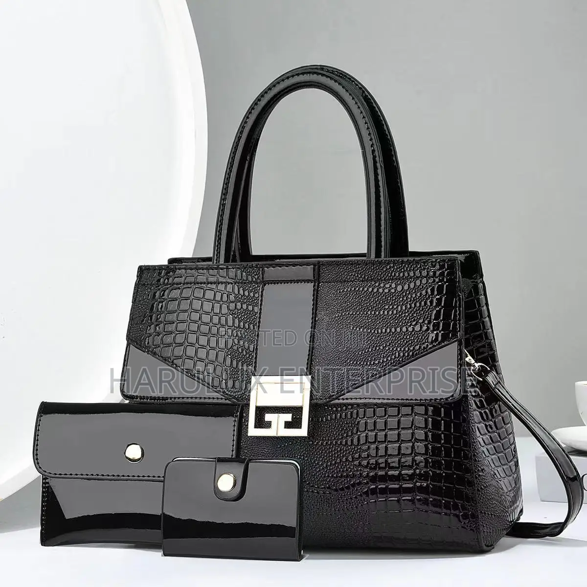 Elegant 3-Piece Black Handbag Set