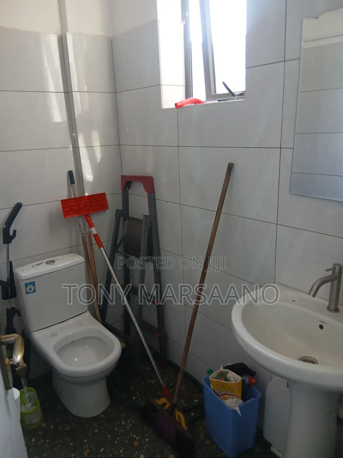 Shop for Rent at Haatso