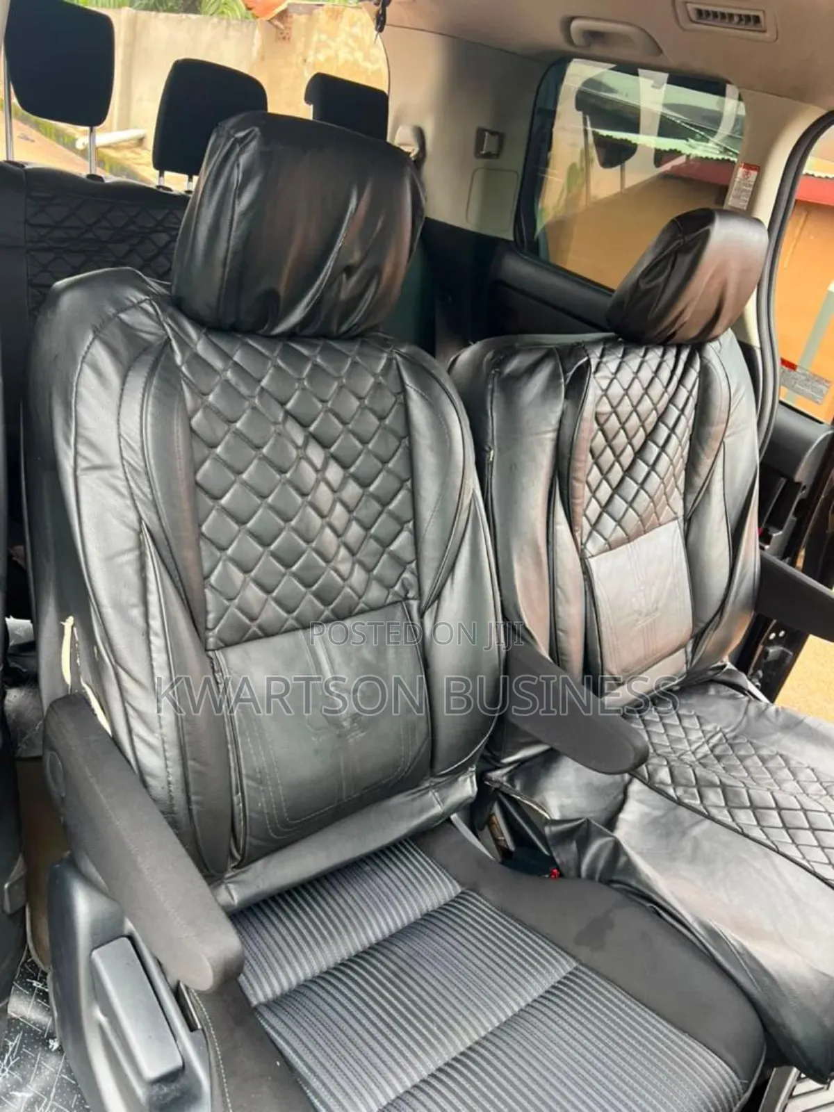 Toyota Voxy 2015 Black