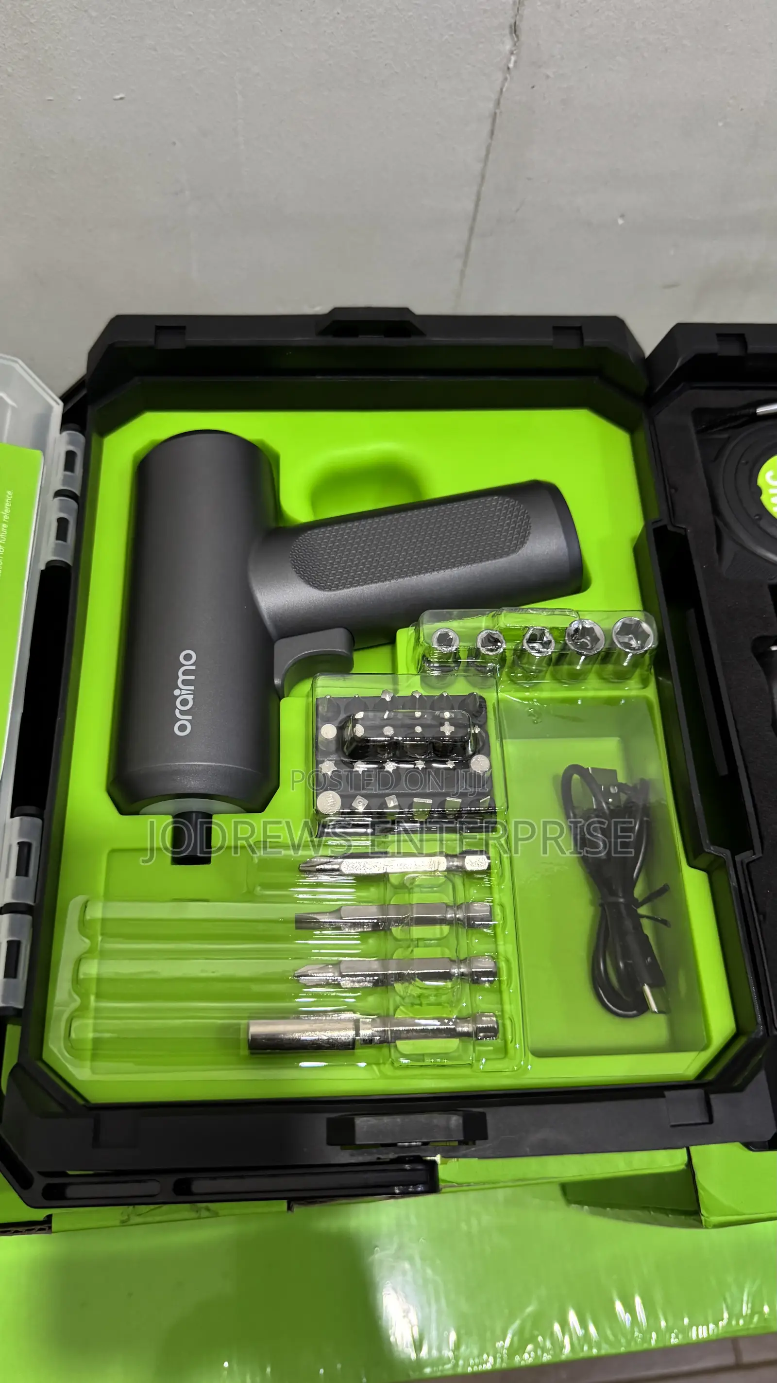 Oraimo Gearup 40 Piece Portable Multifunctional Tool Sets