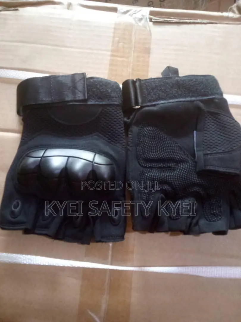 Safety Hand Gloves For Riders And Gym