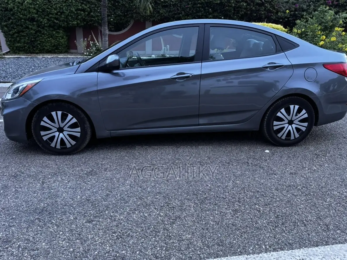Hyundai Accent GLS 4dr Sedan (1.6L 4cyl 6A) 2015 Gray