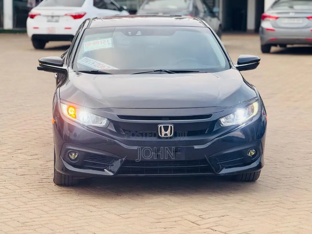Honda Civic Touring 4dr Sedan (1.5L 4cyl) 2016 Gray