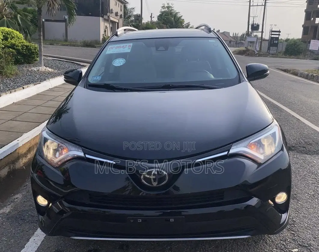 Toyota RAV4 XLE 4dr SUV AWD (2.5L 4cyl 6A) 2018 Black