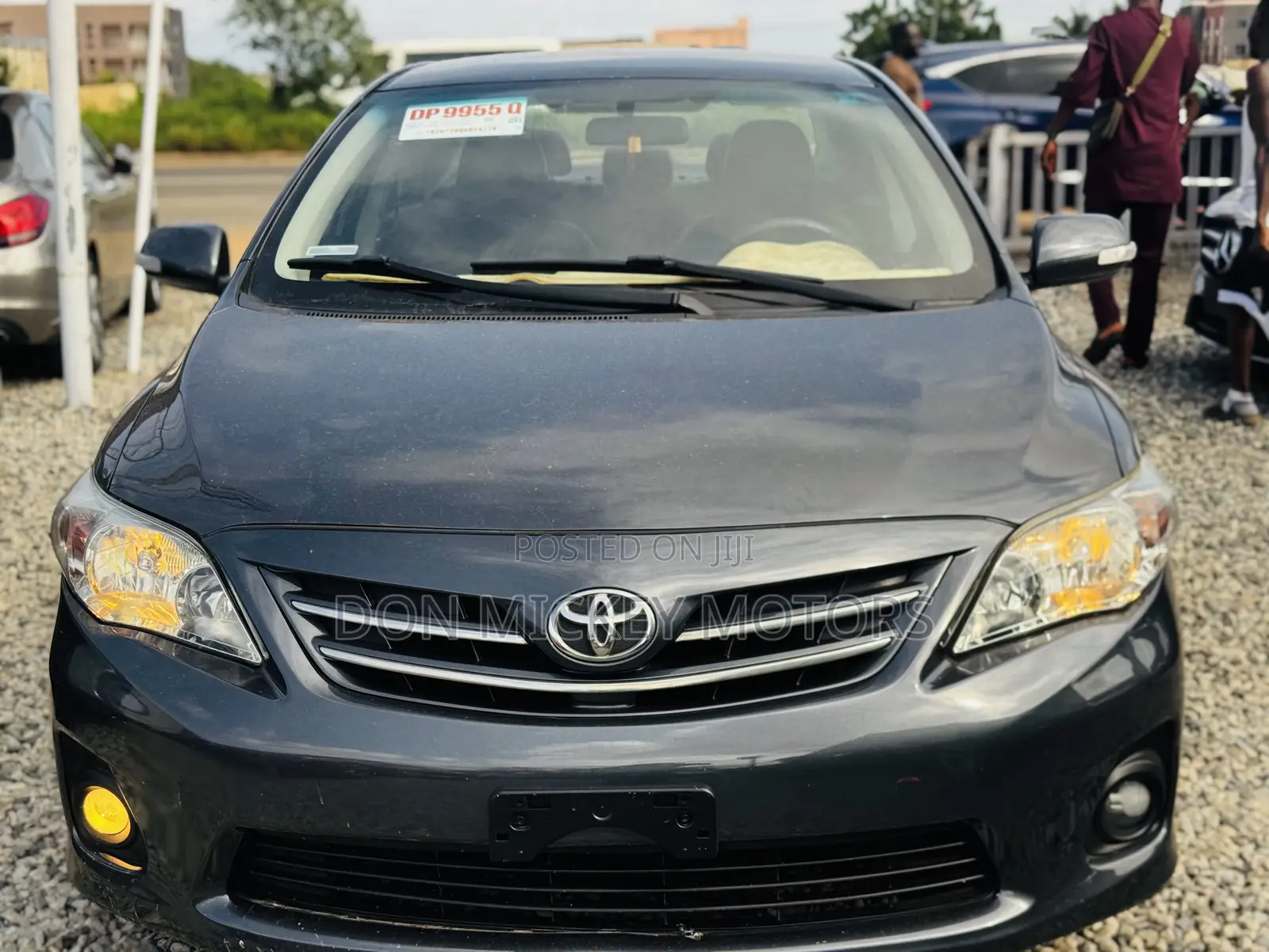 Toyota Corolla LE 4dr Sedan (1.8L 4cyl 4A) 2012 Gray