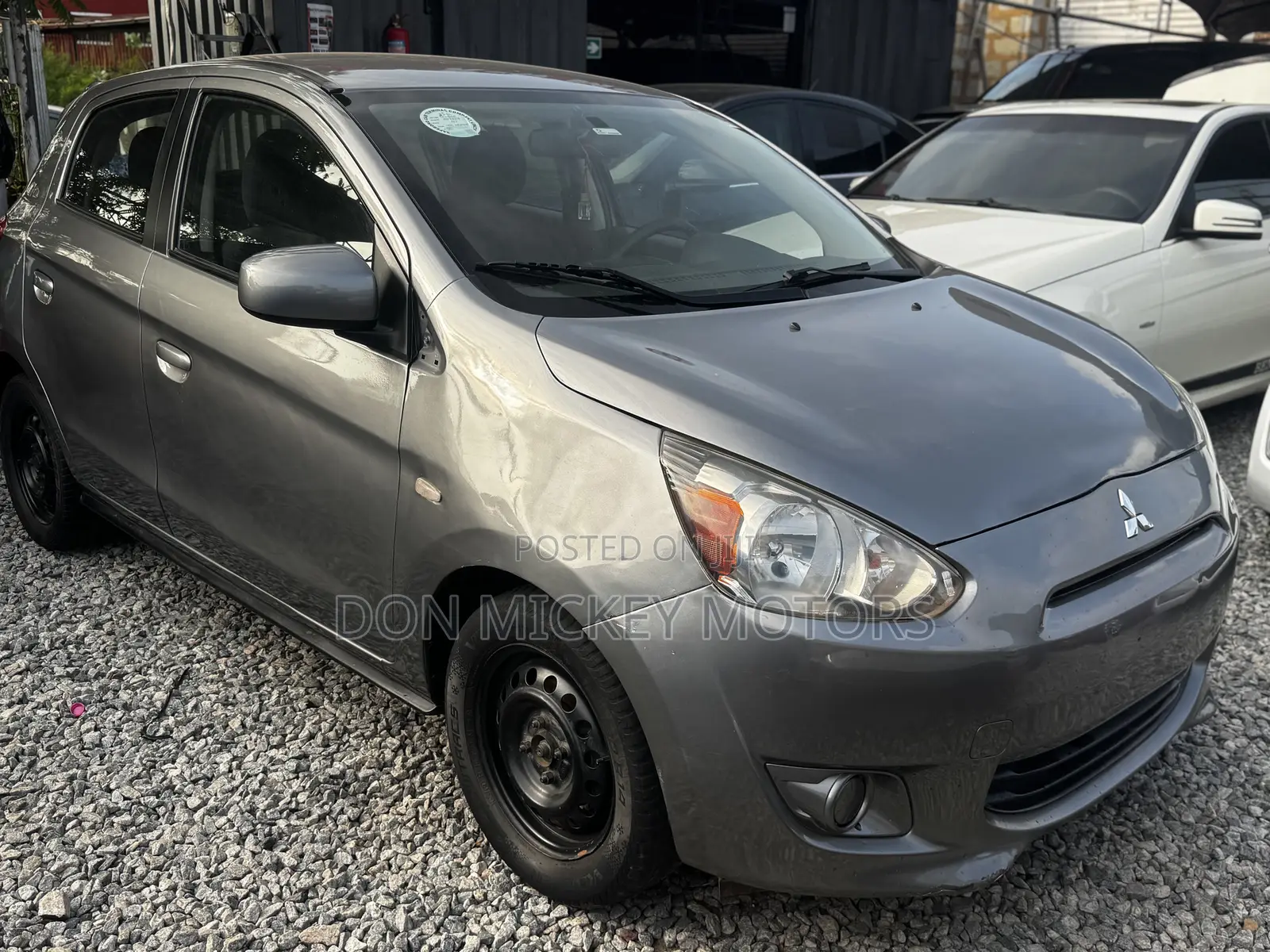 Mitsubishi Mirage DE 4dr Hatchback (1.2L 3cyl 5M) 2015 Gray
