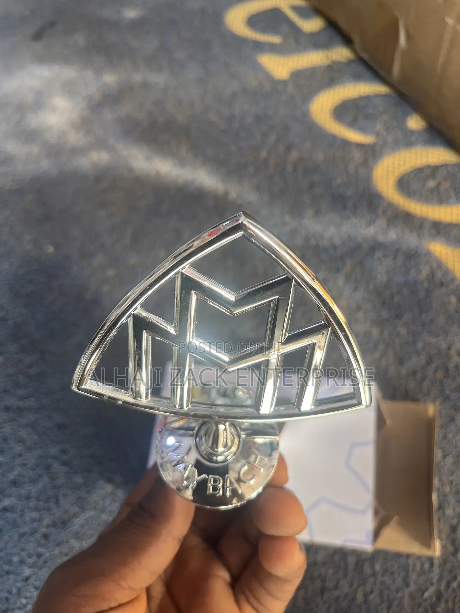 Maybach Bonnet Crown
