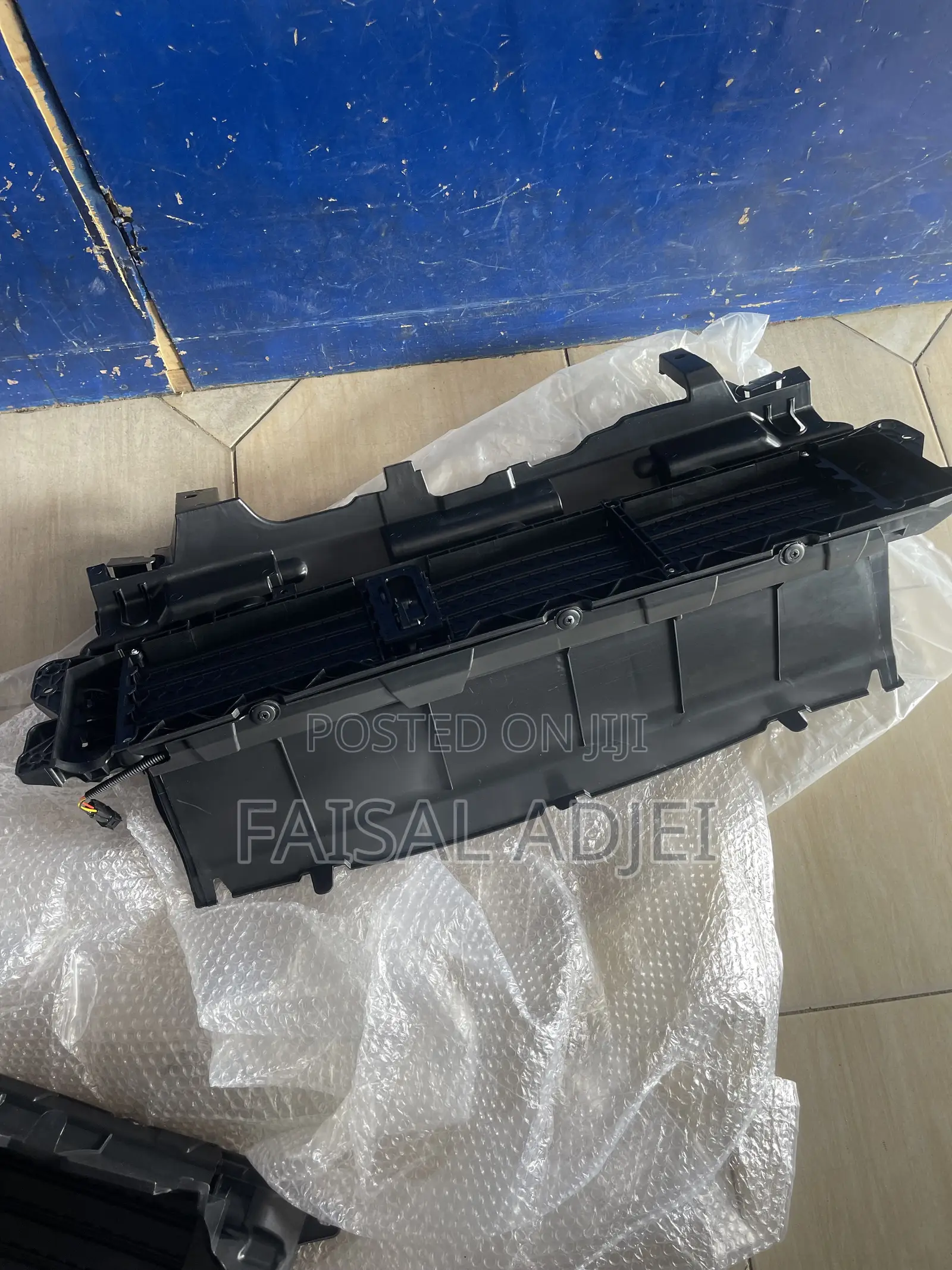 Honda Cr-v 17 18 19 20 21 22 Shutter Grill