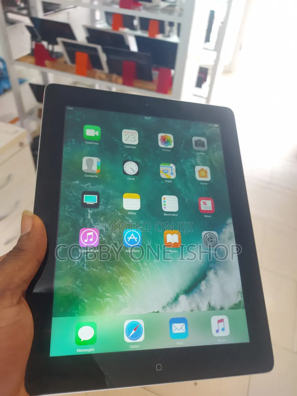 Apple iPad 4 Wi-Fi 16 GB Gray