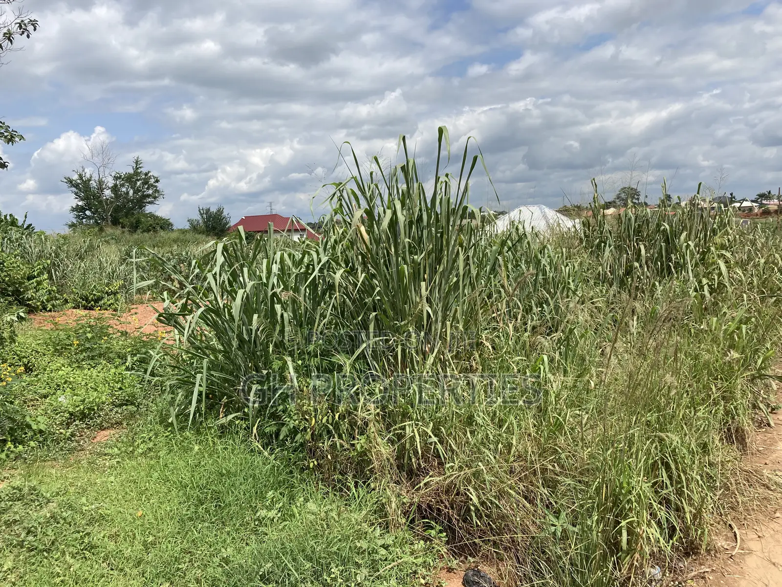 One Plot for Sale at Kwanwoma Duropem Main Road.
