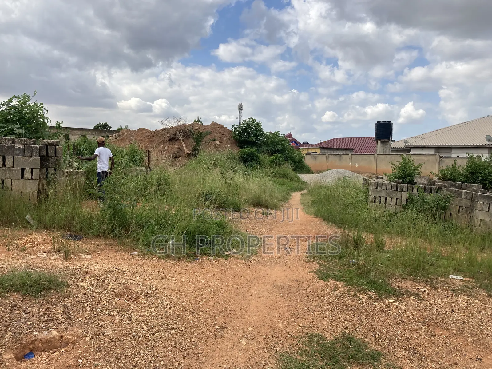 One Plot With 10,000 Blocks for Sale at Sokoban Apaaso.