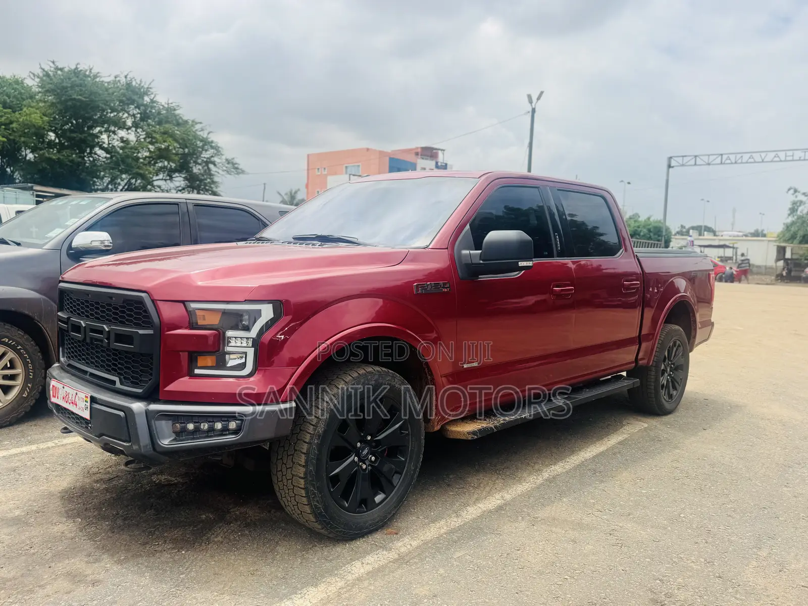 Ford F-150 Lariat 4x4 SuperCab Styleside 6.5 ft. box 145 in. WB 2017