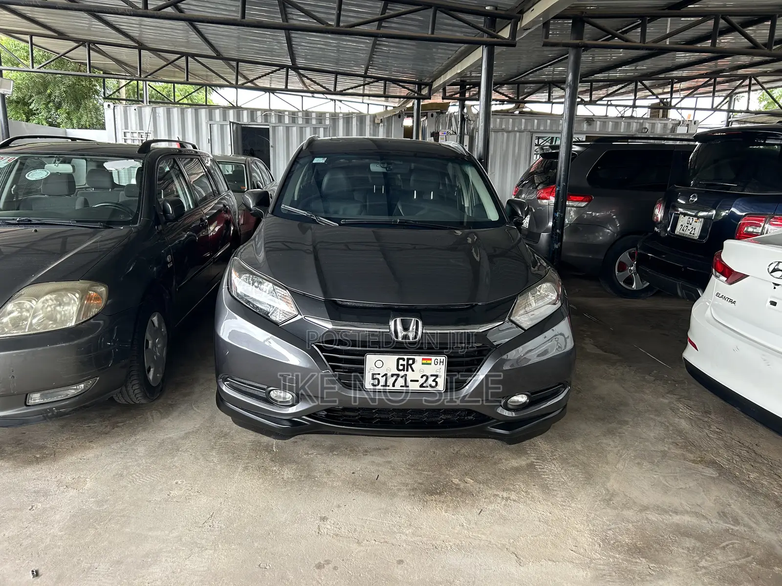Honda HR-V 4dr SUV (1.5L 4cyl CVT) 2016 Gray