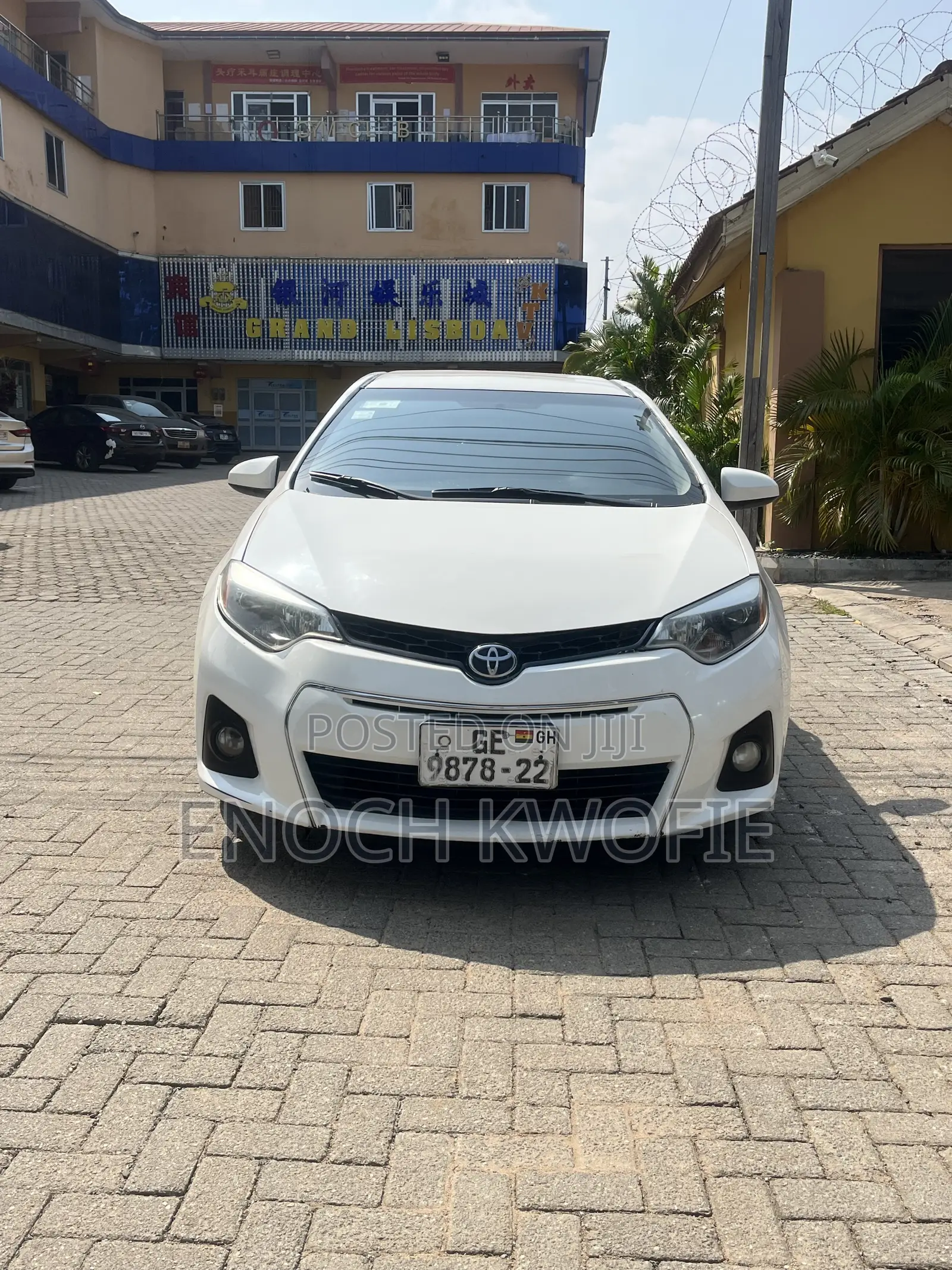 Toyota Corolla 2014 White