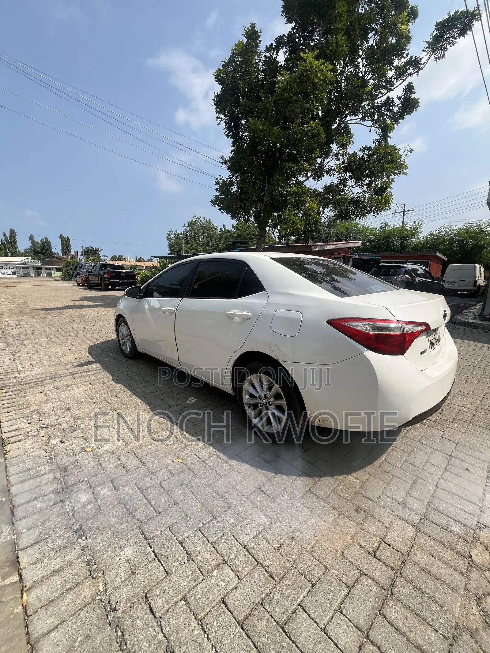 Toyota Corolla 2014 White
