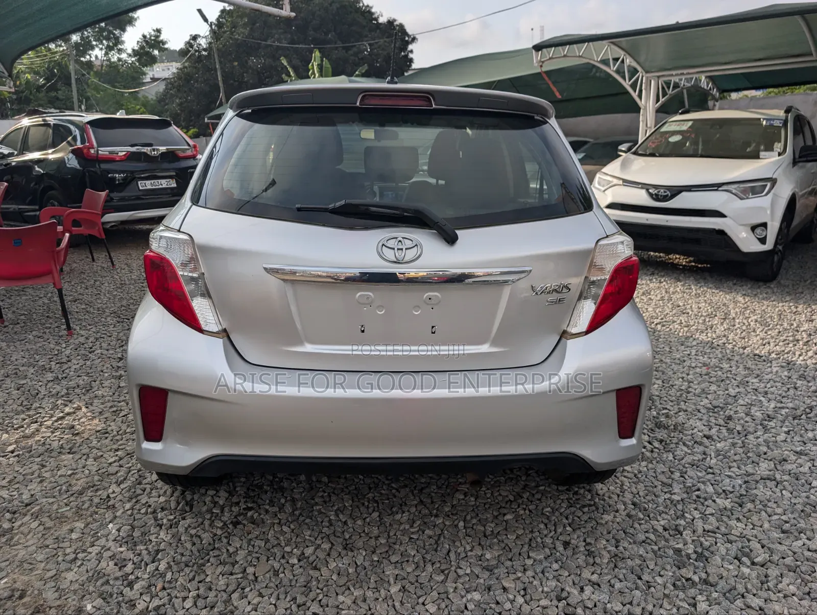 Toyota Yaris SE Hatchback 5dr 2013 Silver