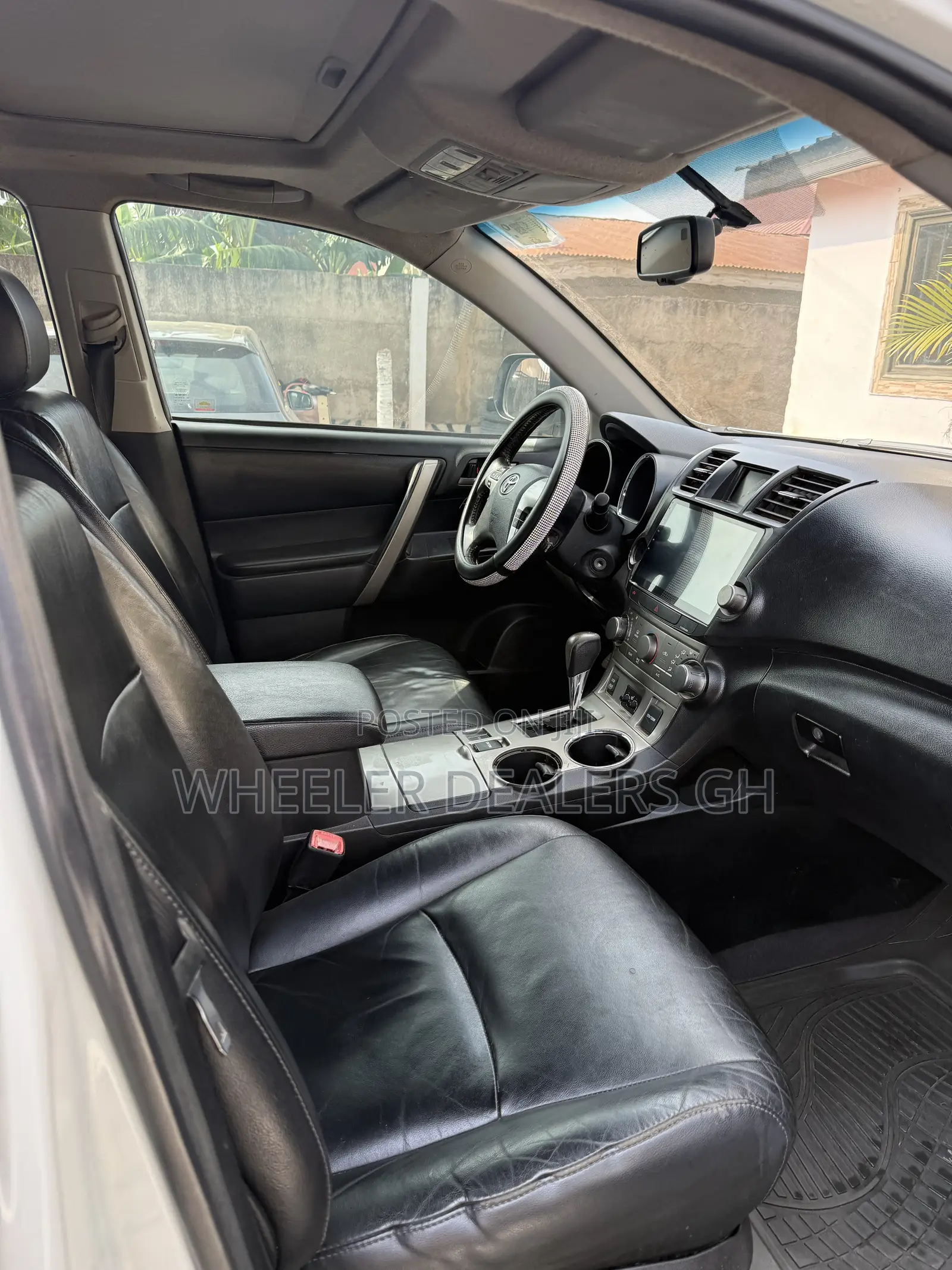 Toyota Highlander Limited 2012 White