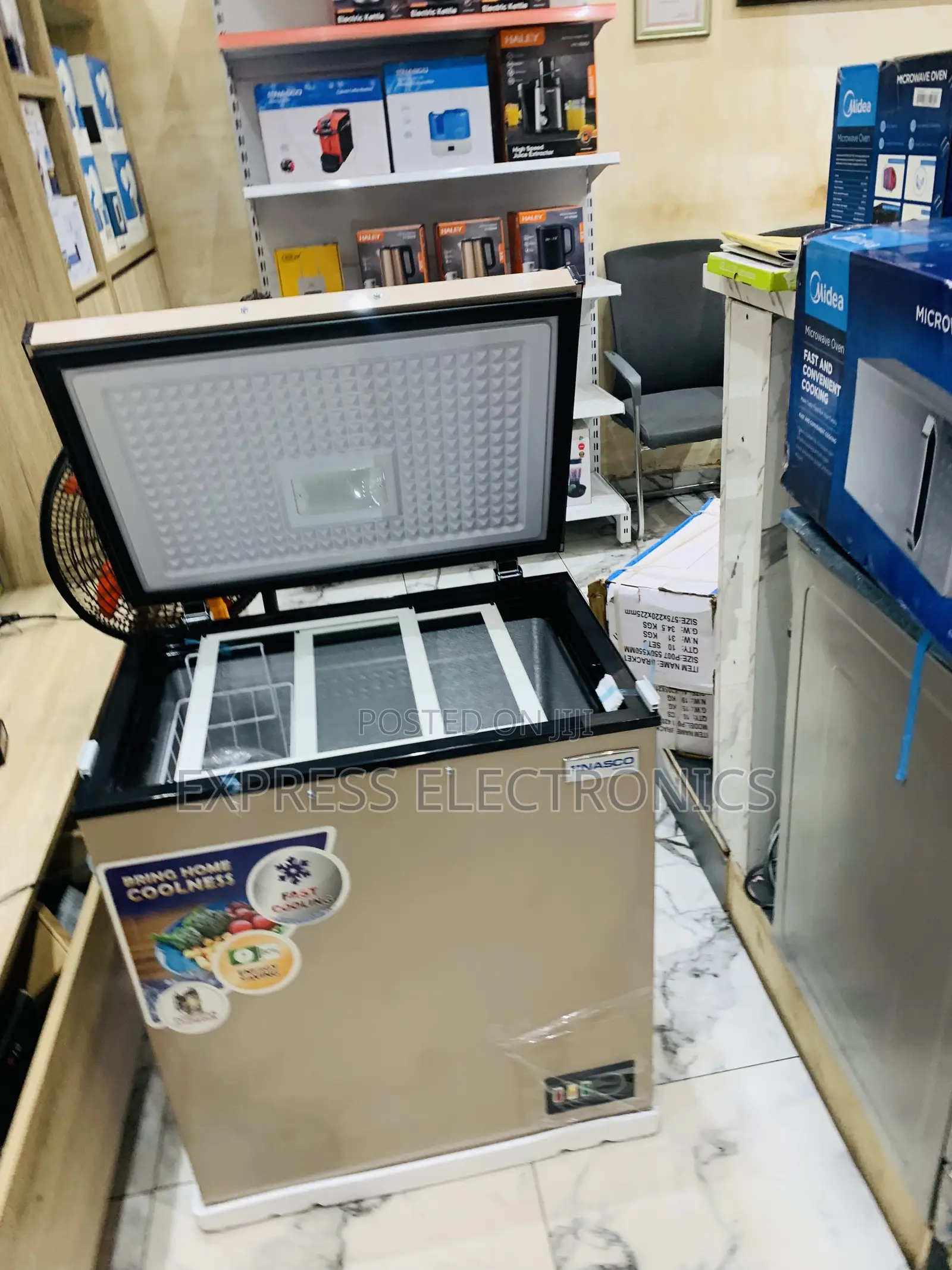 Highly Recommended Chest Gold Color Single Door Freezer Nas-200fl