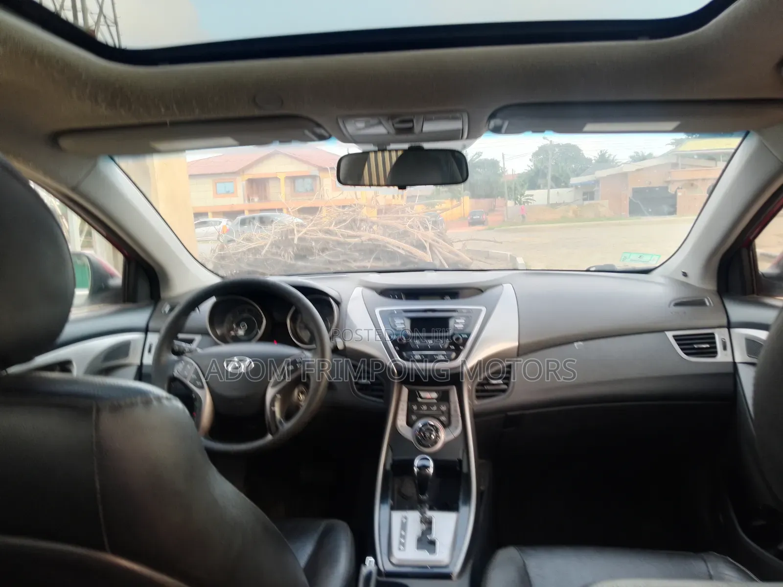 Hyundai Elantra 2013 Red