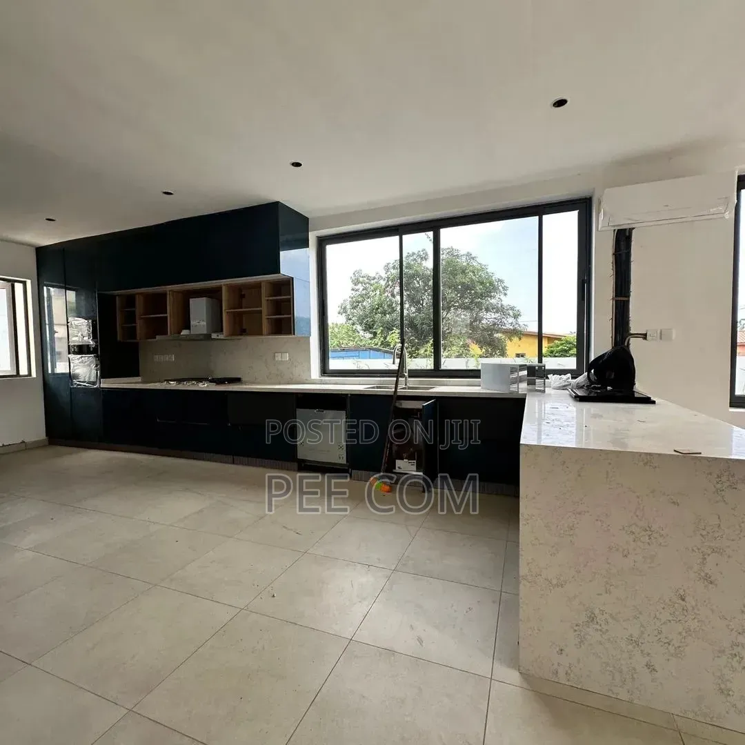 Furnished 4bdrm House in Little Roses Area for sale