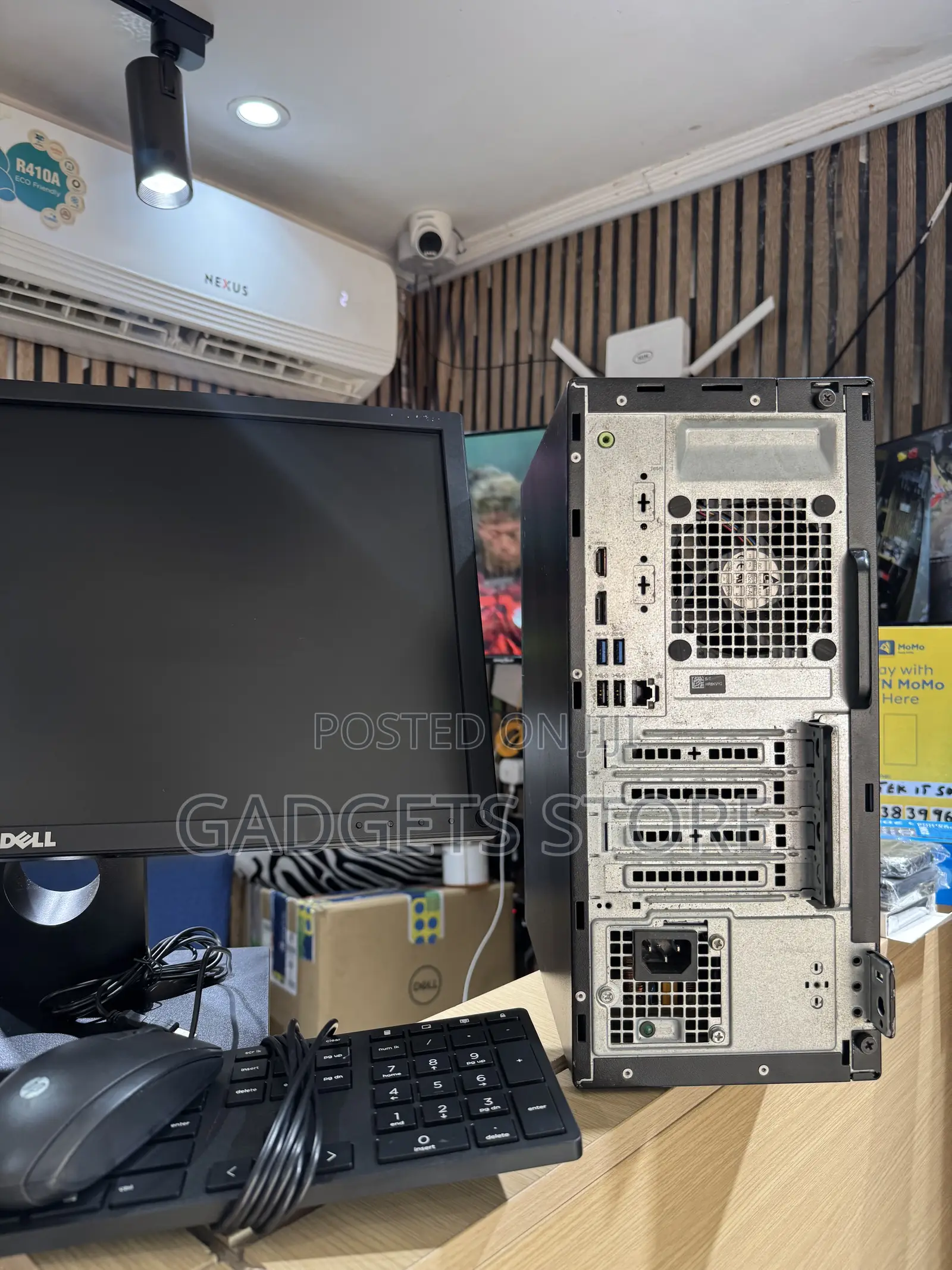 Desktop Computer Dell OptiPlex 3060 8GB Intel Core i5 HDD 500GB