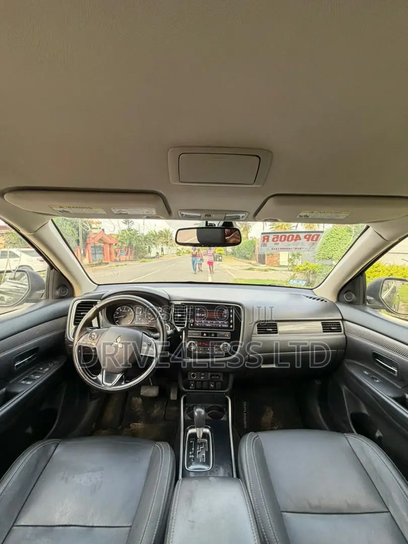 Mitsubishi Outlander SEL AWC 2019 Black