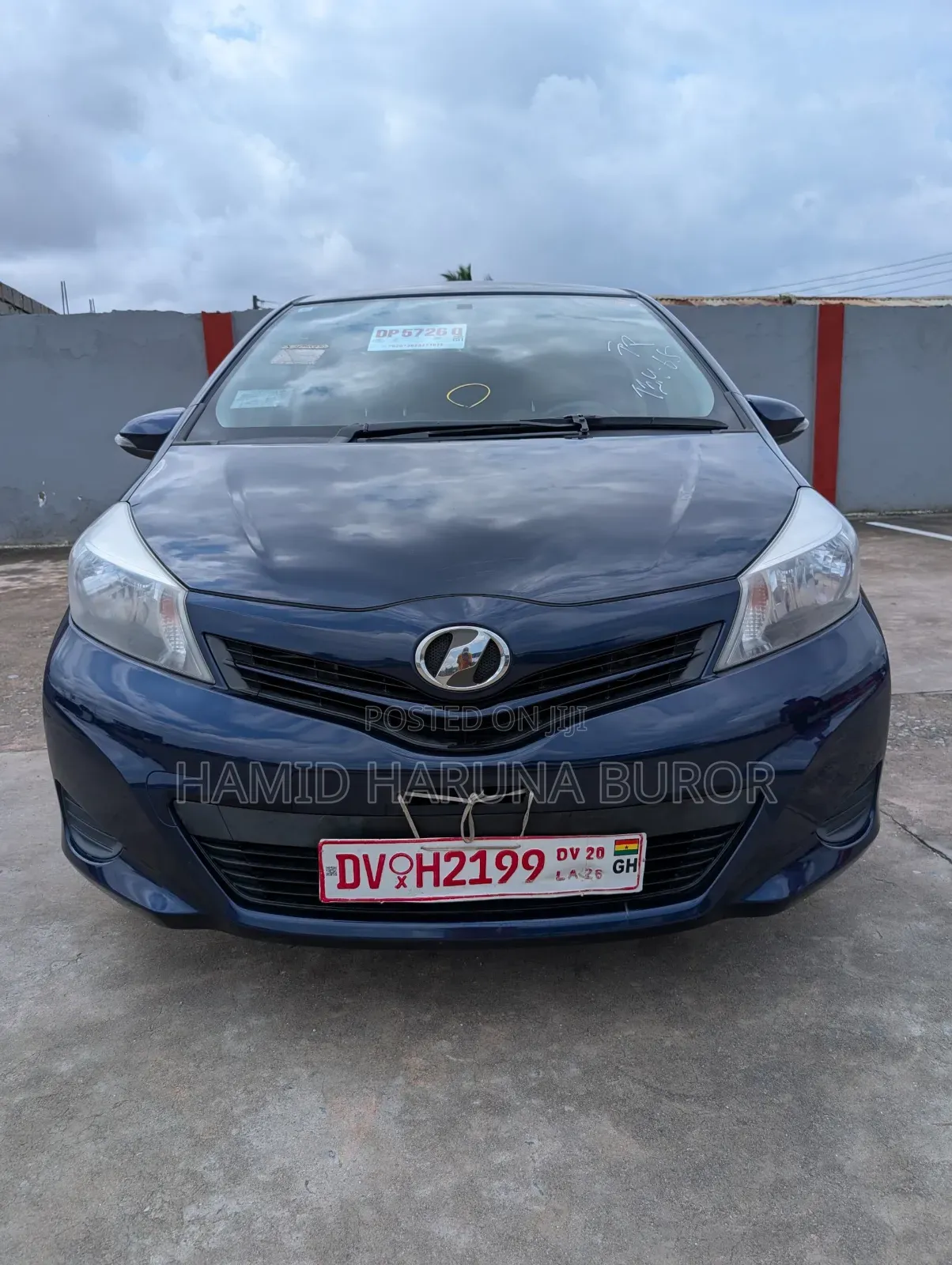 Toyota Vitz 1.3 FWD 5dr 2013 Blue