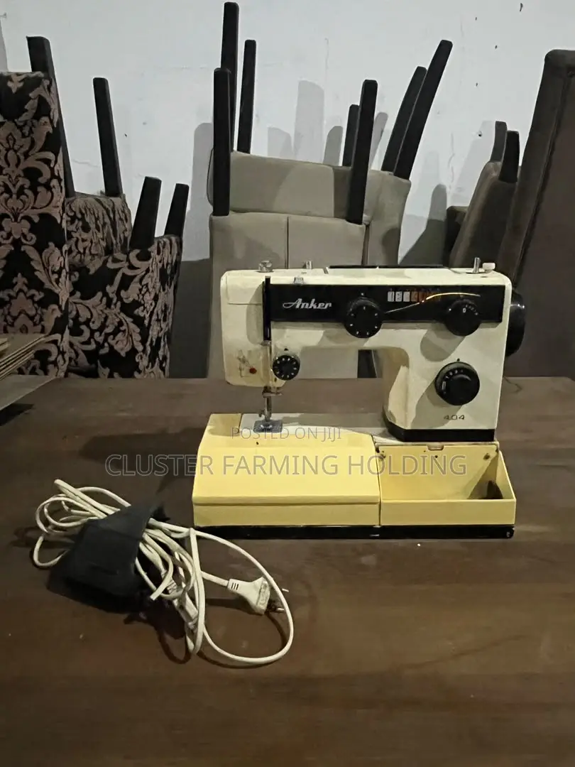 Anker 404 Sewing Machine – Foreign Used