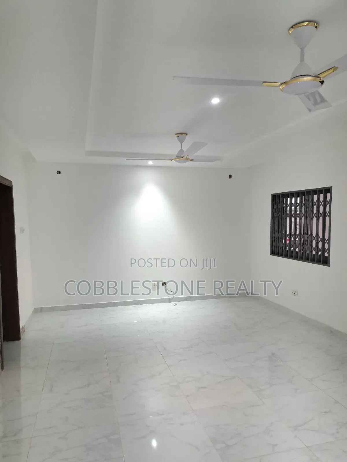 2bdrm Apartment in Teshie for rent