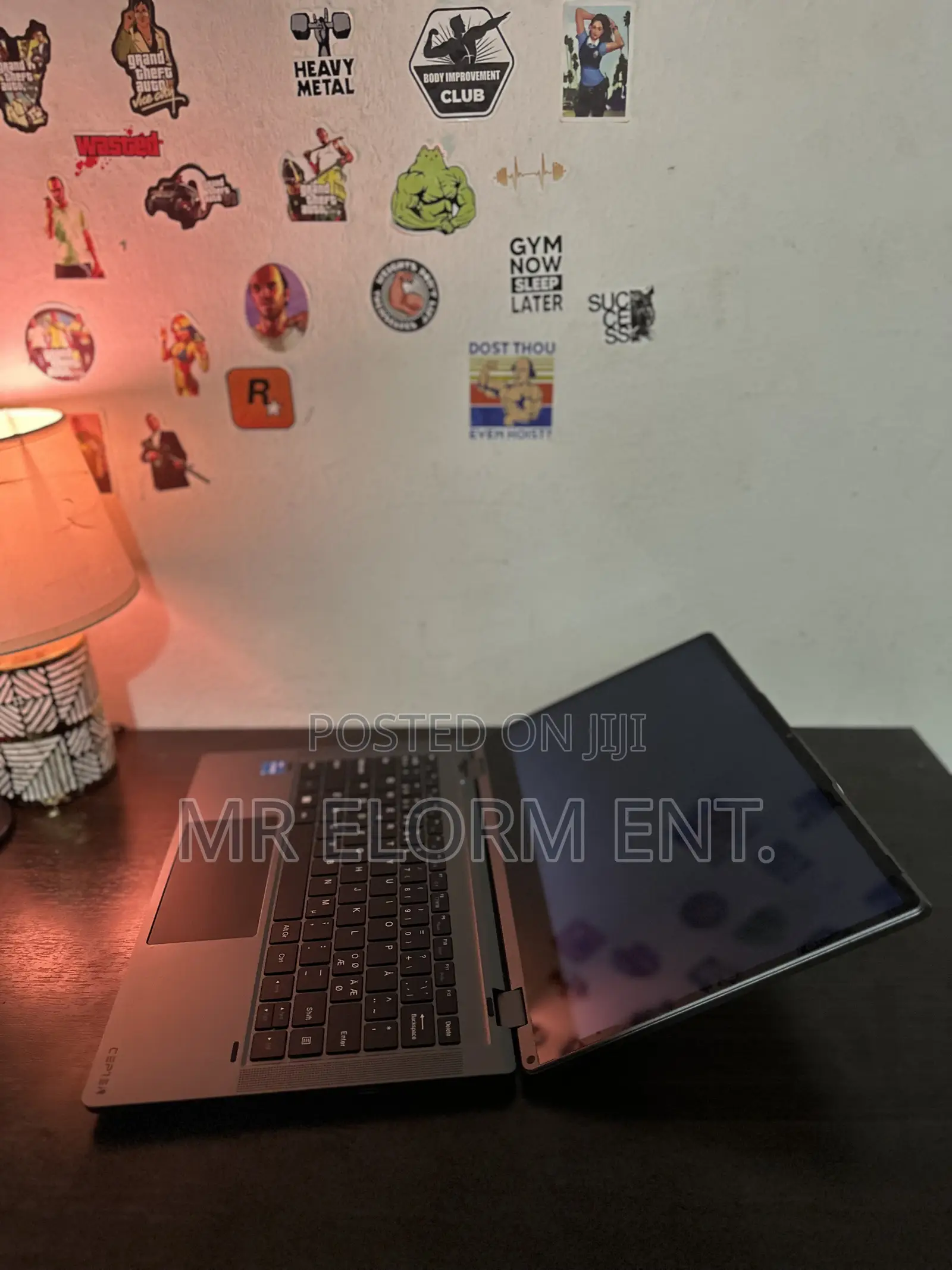 Laptop 8GB Intel Core i3 SSD 512GB